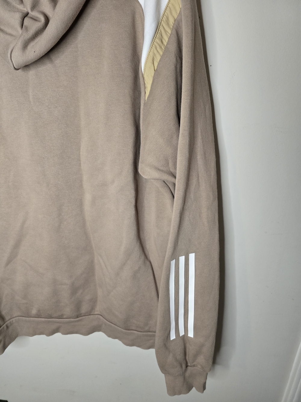 Adidas Men’s Taupe Hoodie with White & Beige Accents - Picture 4 of 5